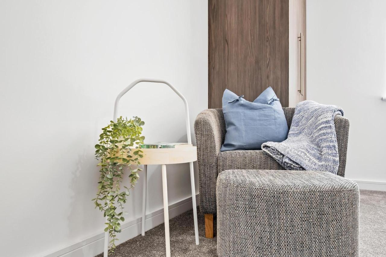 St Martins 2 Bedroom Apartments In Ruislip By 360 Stays Exterior foto