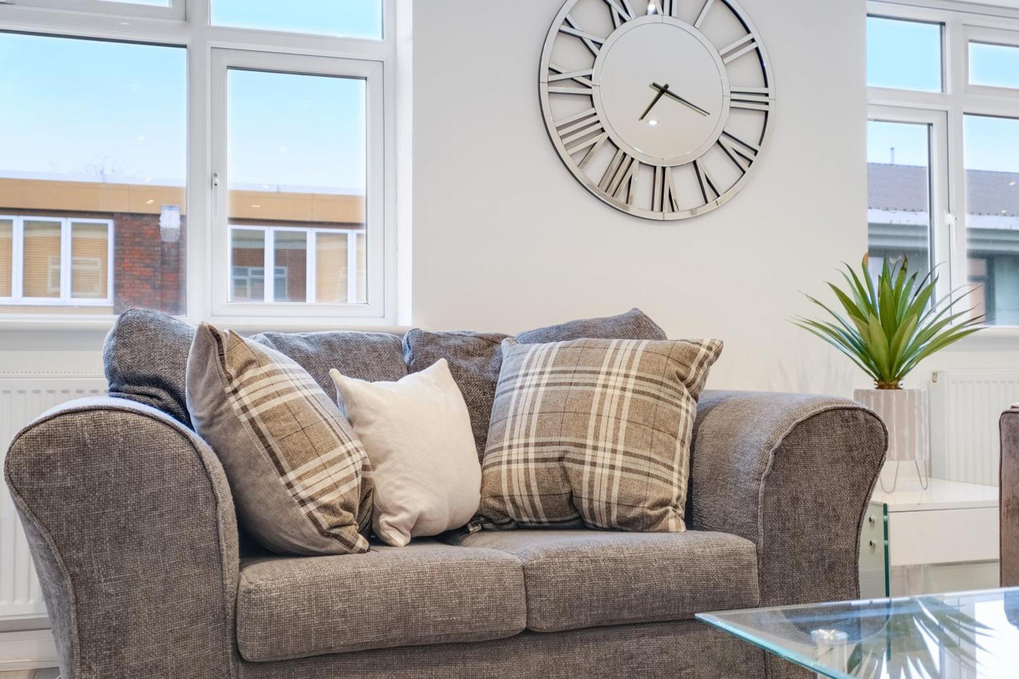 St Martins 2 Bedroom Apartments In Ruislip By 360 Stays Exterior foto
